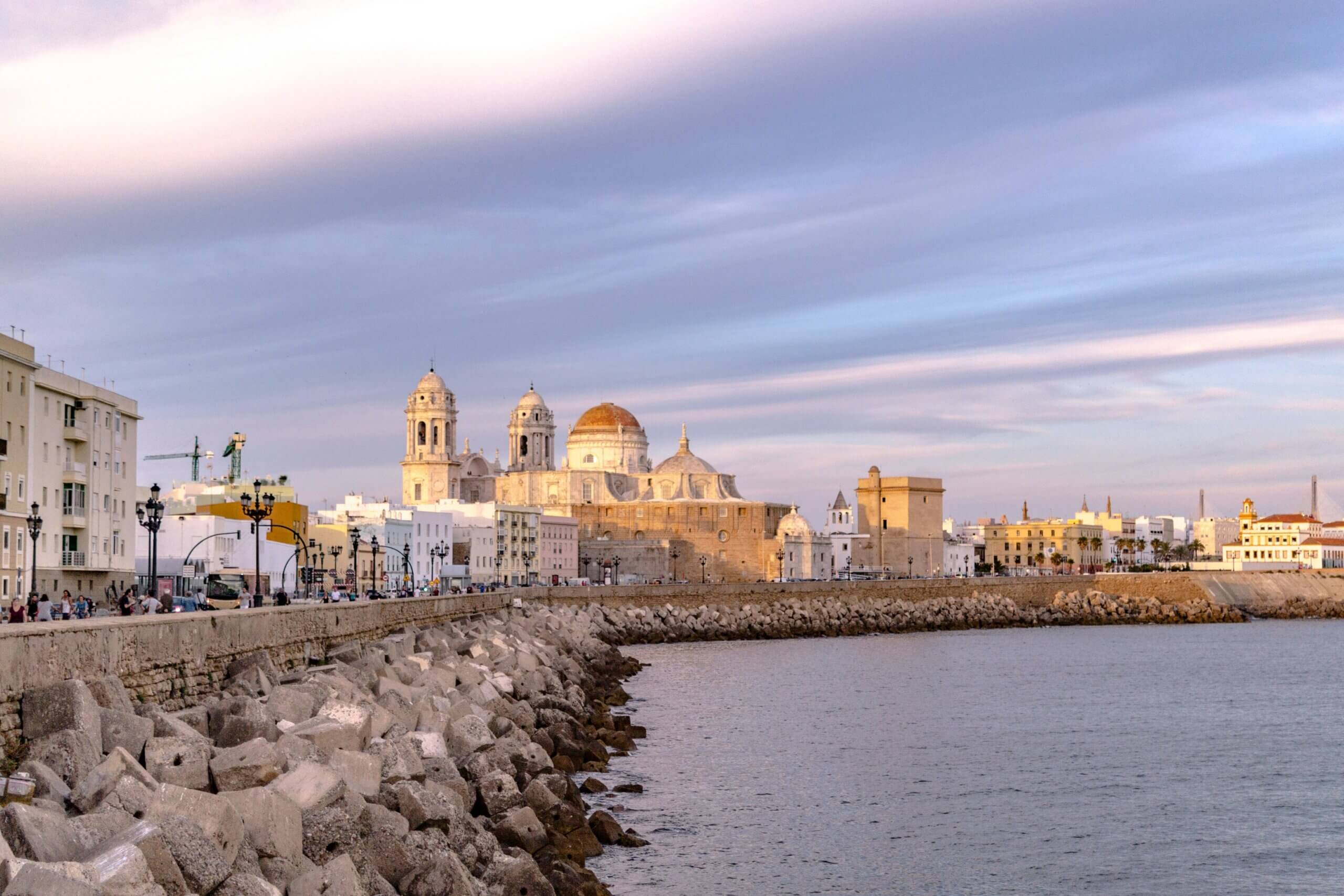 Roadtrip Andalusien, Stadt am Wasser